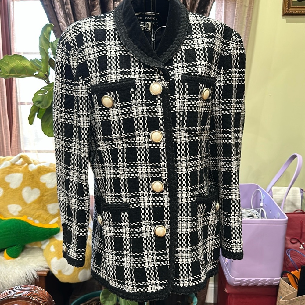 Beautiful 60% wool saks fifth avenue  jacket